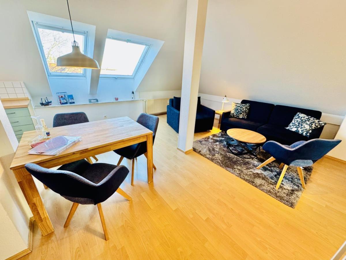 Ferienwohnung Kajuete, direkt am Kurpark Rostock Exterior foto