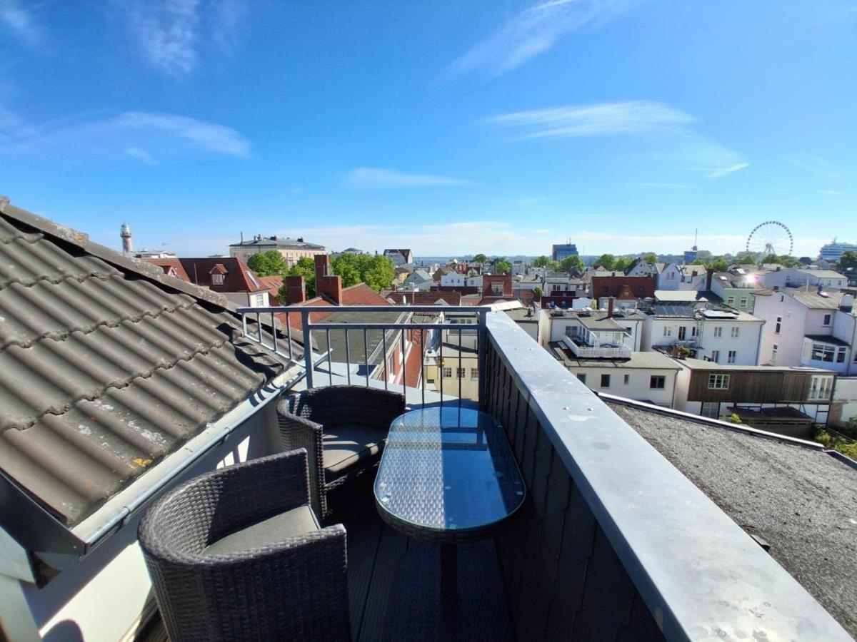 Ferienwohnung Kajuete, direkt am Kurpark Rostock Exterior foto